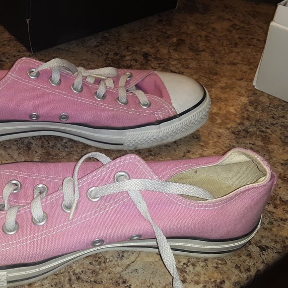 Pink All Star Converse Sz Mens 7.5 Womens 9 - Picture 2 of 7
